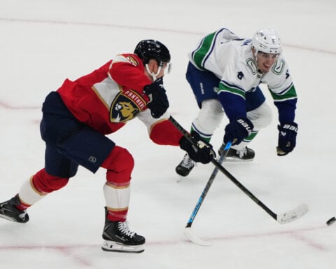 Brady Tkachuk completes his 2nd straight natural hat trick in OT as Panthers stun Canucks