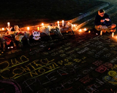 Shooter kills four at Oregon elementary school before being shot dead by community member