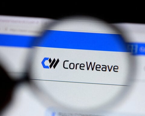CoreWeave stock, bond set for weekly plunge as rate-hike fears hit AI bet