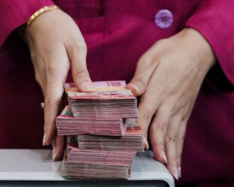 Asian bonds record biggest monthly foreign outflow since March 2020