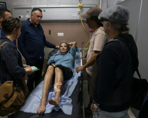 Washington Post journalist hospitalized after Israeli settler attack on Palestinian olive harvest in West Bank
