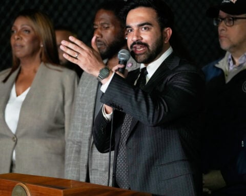 New York Democrats want parking lot owners to ban ICE from their properties