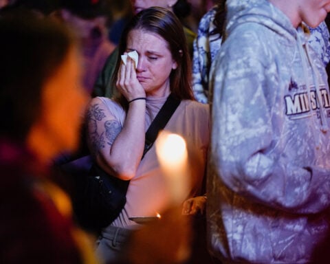 Teacher and armed parent teamed up to stop Oregon school shooter, police say