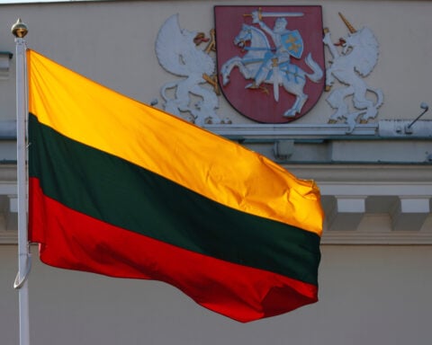 Lithuanians forced to take shelter after suspected drone enters airspace
