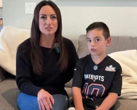 Teens react to attention after inviting kid with autism to play: "I feel really happy he felt included"