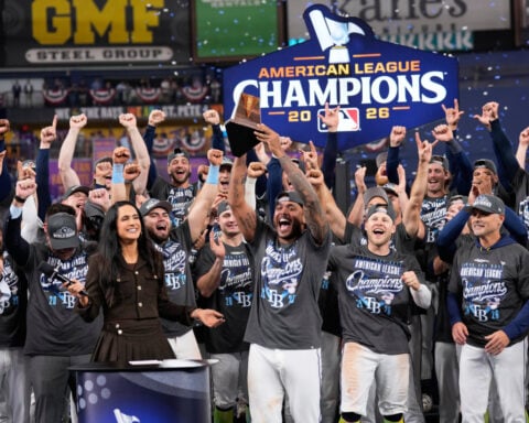 Díaz, Caminero and Peralta lead Rays to 7-3 win over Guardians and a trip to the World Series