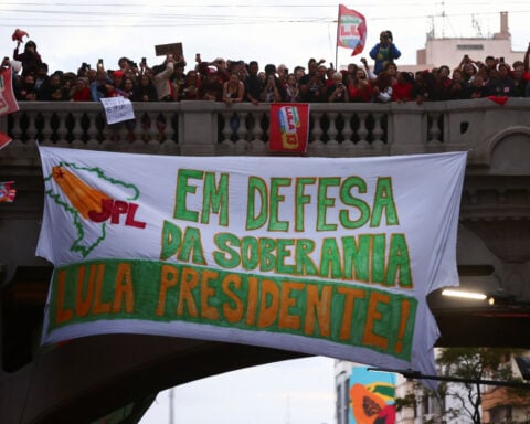 For Lula, Brazil's sovereignty is at stake in final election