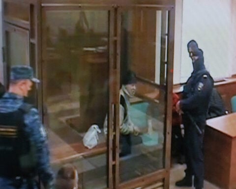 Russia frees retired US schoolteacher Stephen Hubbard as Putin meets Witkoff