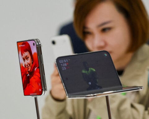 Apple will have limited iPhone Duo units available in stores on Friday