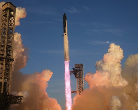 A SpaceX-Tesla megamerger could benefit both companies and Elon Musk's personal fortune