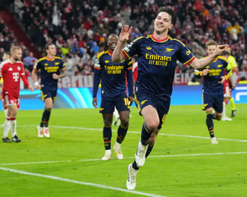 Harry Kane has a big night in Bayern Munich's 2-2 draw with Arsenal in the Champions League