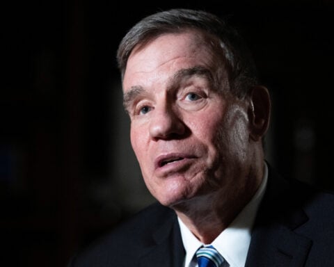 Lawmakers say US briefing showed Russia targeting Democrats with misinformation