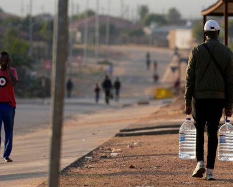 Over 500 in South Africa sickened in outbreak linked to poor water quality