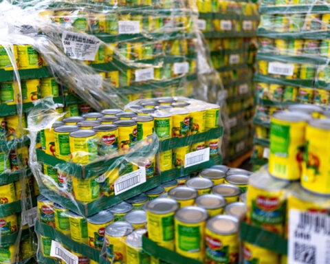 High gas prices strain Detroit's hungry and food banks ahead of midterm elections