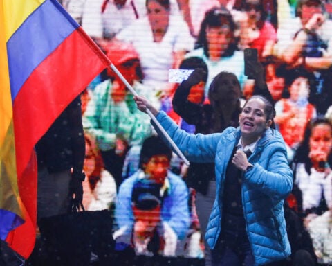 Ecuadorean opposition leader Gonzalez arrested over alleged irregularities in campaign financing