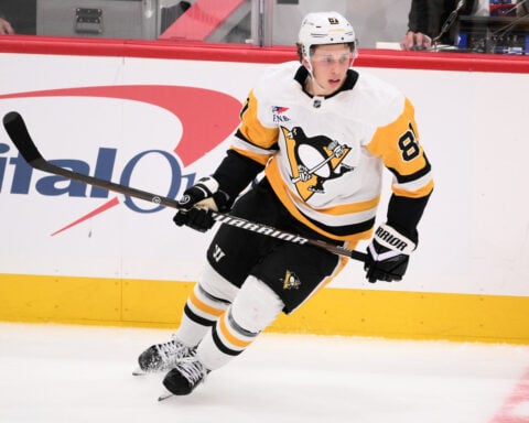 Penguins forward Ben Kindel back in Pittsburgh after collapsing on team flight