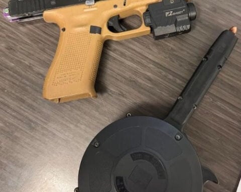 Colorado shoplifting suspect arrested, officers discover modified Glock, high-capacity magazine