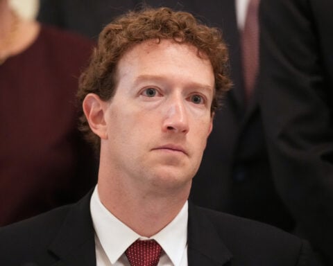 Zuckerberg makes deal with Meta to help him pay billionaire tax if it passes
