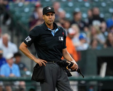 Nic Lentz and Gabe Morales to make World Series umpiring debuts, part of crew headed by James Hoye