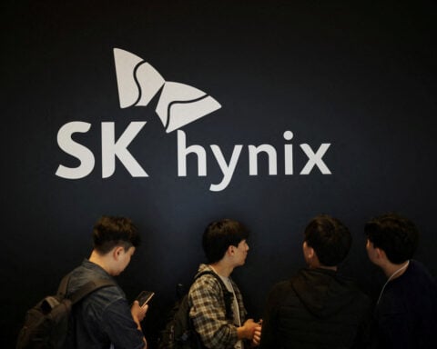 SK Hynix puts US IPO of chip unit Solidigm on hold after Seoul authorities raise concerns