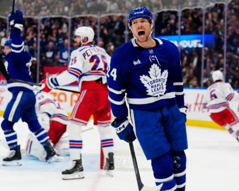 Stecher scores late goal to lift the Maple Leafs past the Rangers, 5-4