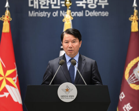 South Korea proposes military talks with North Korea to calm rising border tensions