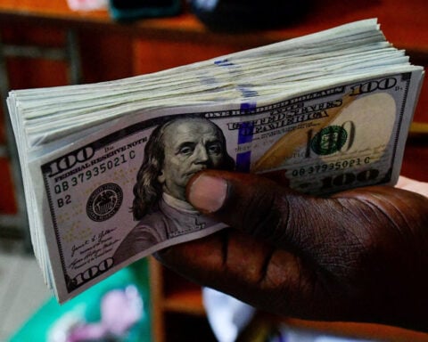 Global equity funds attract inflows for a fifth consecutive week