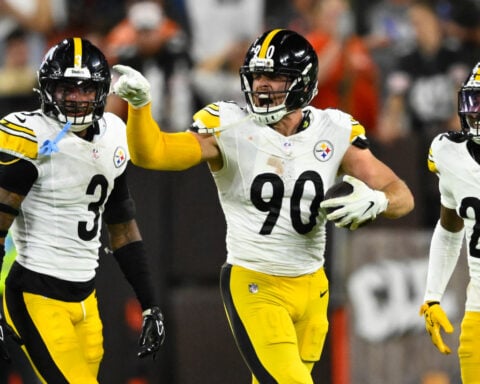 Steelers QB Aaron Rodgers backs NFL on holding game in Paris despite recent unrest