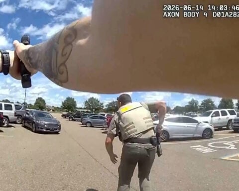 Police officer who shot and killed 1-year-old boy in Mississippi has resigned, Senatobia mayor says