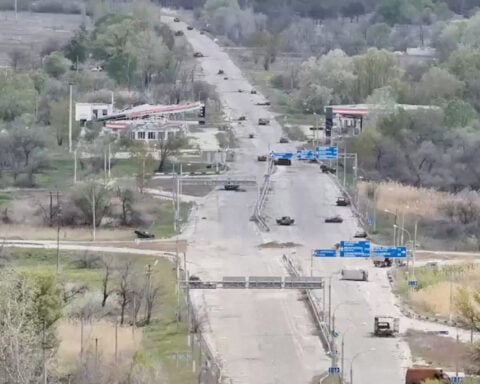 Kremlin confirms Oleshky ceasefire, says working with Ukraine on evacuation timing
