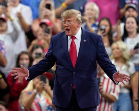 Trump at South Florida rally revives the idea of military intervention in Cuba after Iran