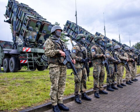 How reliant is Ukraine on US support – and could Kyiv carry on without it?