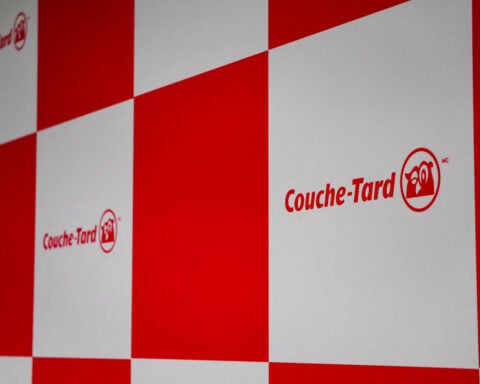 Couche-Tard proposes up to $8 billion offer for Cumberland Farms, The Times reports