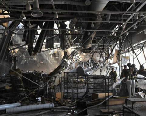 Six injured in Russian strikes on Ukraine's Zaporizhzhia, Chernihiv, officials say