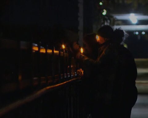 Candlelight vigil held in honor of those killed in Lewiston mass shooting