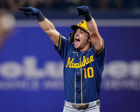Brewers rout the Rays 10-1 to move within a win of their first World Series title