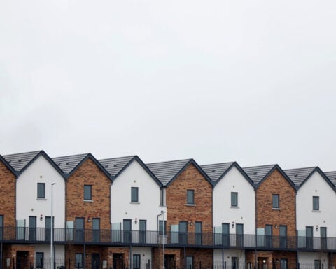 Euro zone mortgage demand falls as rates rise, ECB survey shows