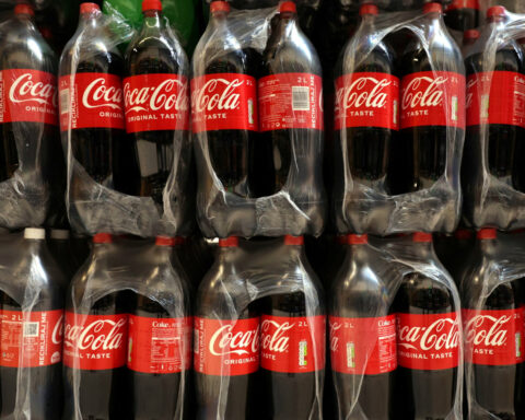 Coca-Cola lifts profit forecast on international soda demand, flags higher costs