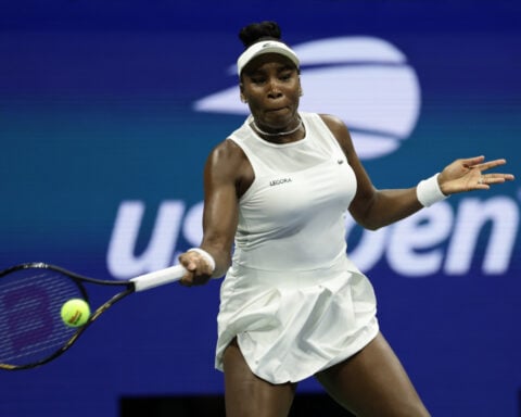 Venus Williams 0-13 in singles this year after losing to rival 28 years younger at Guangzhou Open