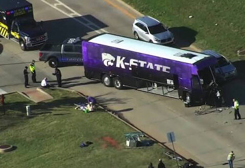 Kansas State University bus carrying 7th-graders on field trip involved in crash in OKC