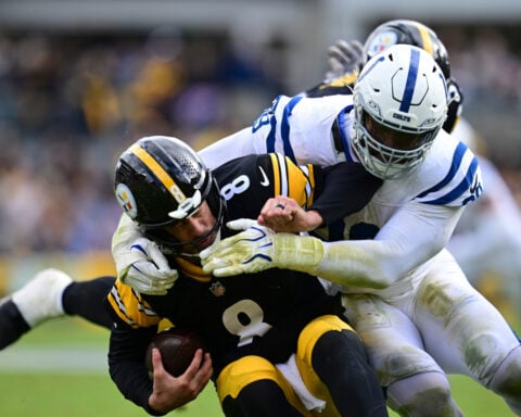Colts send All-Pro guard Quenton Nelson to Seahawks, DeForest Buckner to 49ers for draft picks