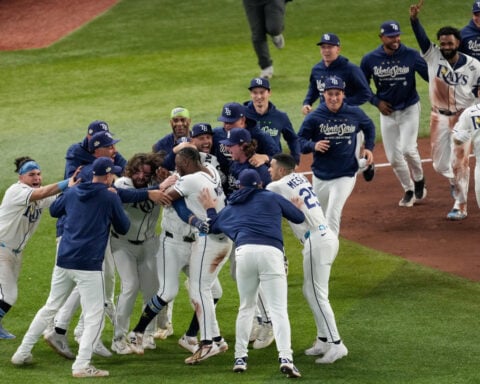 Rays stun Brewers with 2-run rally in 12th inning and force World Series Game 5 with 4-3 win