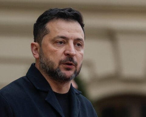 Dutch pledge Ukraine reconstruction support as Zelenskiy visits