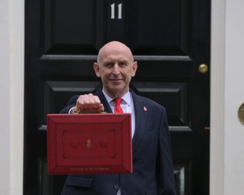 UK Treasury offers support with energy bills in the face of Iran war price shock