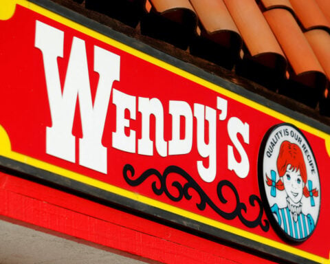 Wendy's gets $1.4 billion take-private offer from Peltz-led group