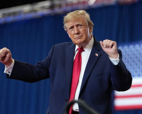 Trump, Vance and Obama are making closing stretch appeals to midterm voters in pivotal states