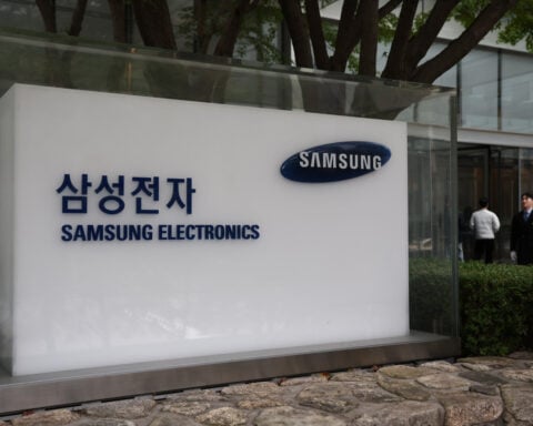 Samsung keeps shattering profit records as AI boom lifts chip demand