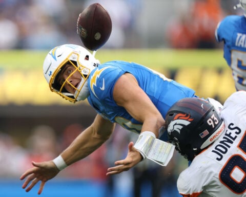 Here are 5 things to know about NFL Week 8