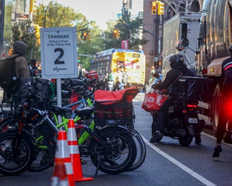 DoorDash is buying Instacart for $17 billion