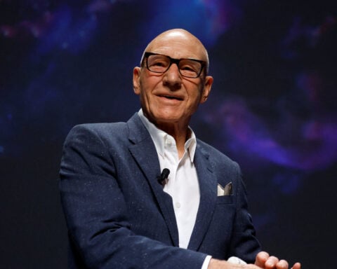 Patrick Stewart, Shakespearean actor turned 'Star Trek' and 'X-Men' star, dies at 86